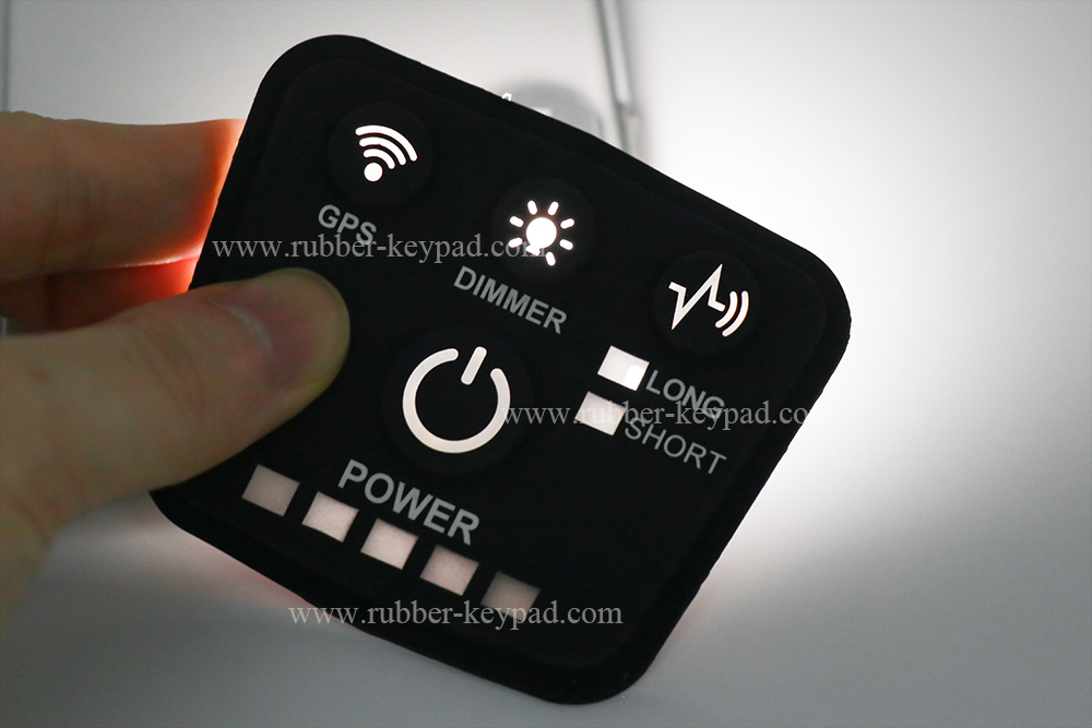 bot&oacute;n de goma de sobremoldeo