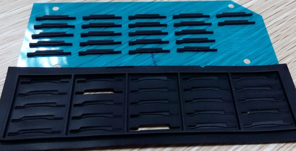 Sello de goma autoadhesivo.jpg