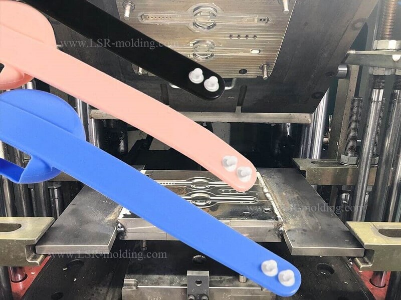 sobremoldeo de silicona l&iacute;quida