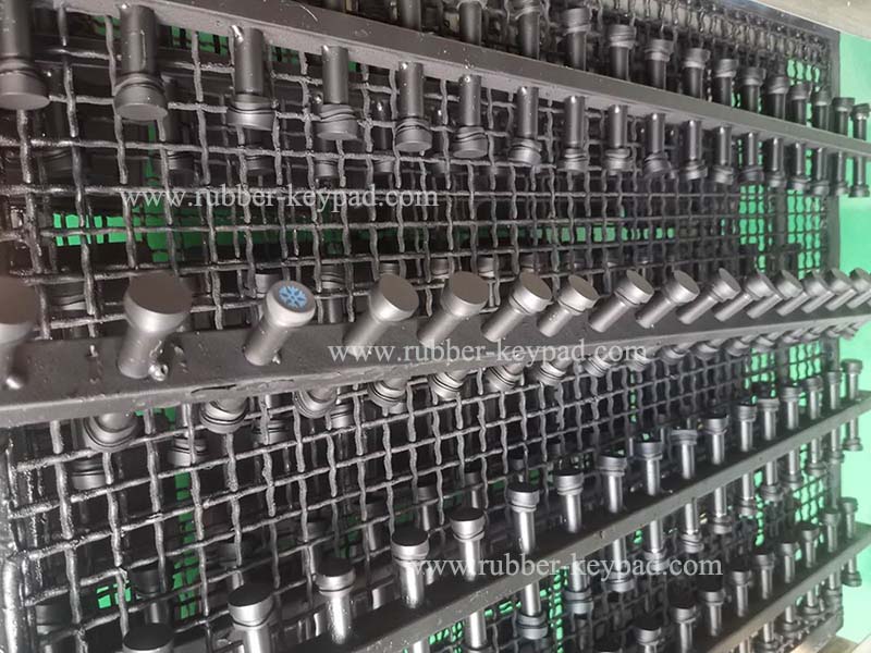 Botones de silicona con retroiluminaci&oacute;n